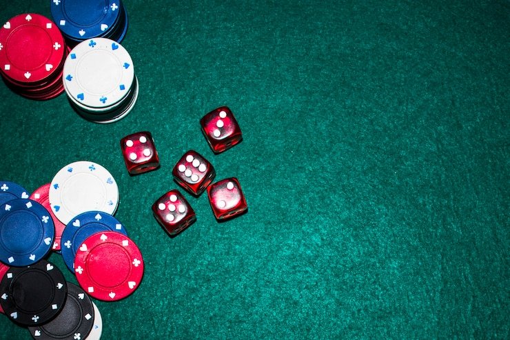 Antarmuka aplikasi mobile andara77 menampilkan permainan slot dan opsi pembayaran
